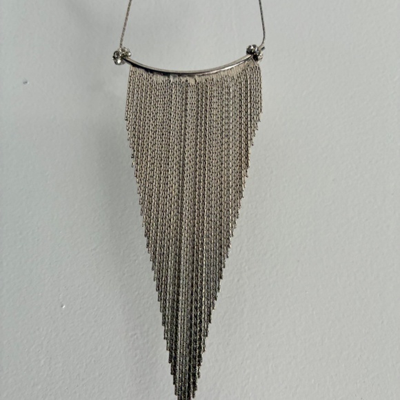 Cascading necklace - Picture 2 of 2